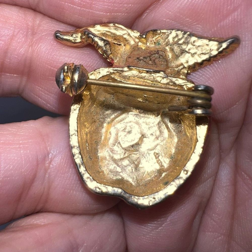 Vintage MCM Apple Brooch - Picture 6 of 8